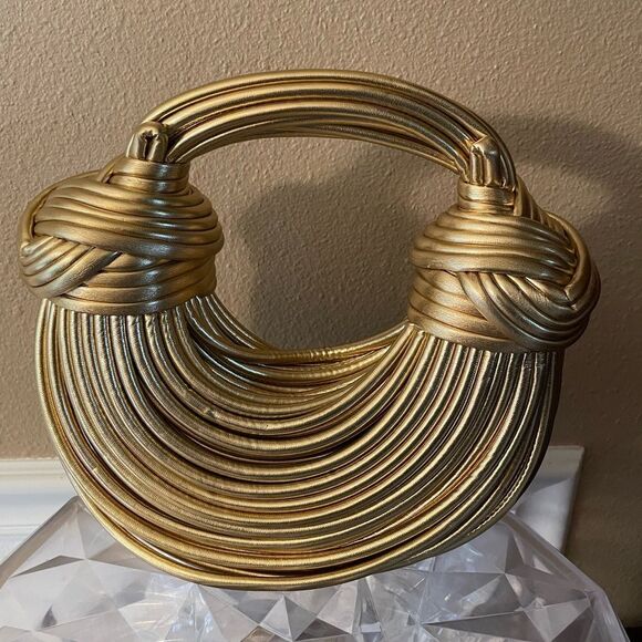 Gold Knotted Circular Womens Handbag Gorgeous Gold - Picture 1 of 13